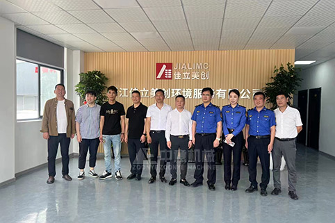 浙江溫州年處理量60萬噸建筑裝修垃圾回收再利用現(xiàn)場，綜合利用率可達百分百